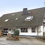Grobbel *